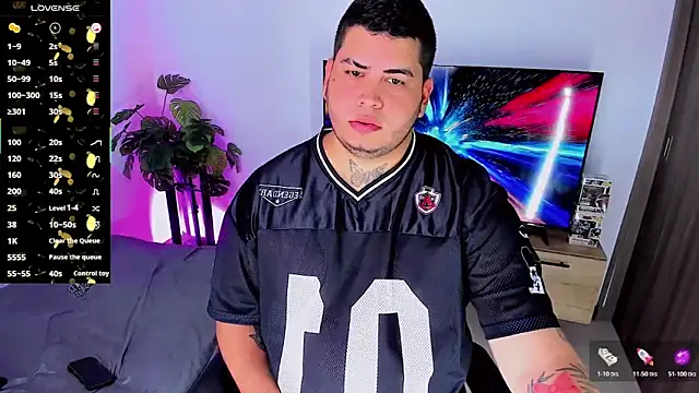 Thomas chubbyxhot online show from April 23, 3:02 am