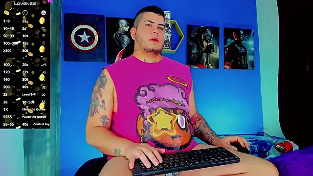 Snapshot of Thomas_chubbyxhot chatting on September 26, 5:53 pm Thomas chubbyxhot online show from September 26, 5:53 pm