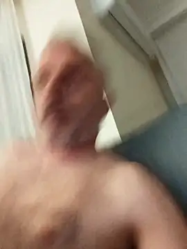 pussylove39 online show from April 2, 10:16 pm