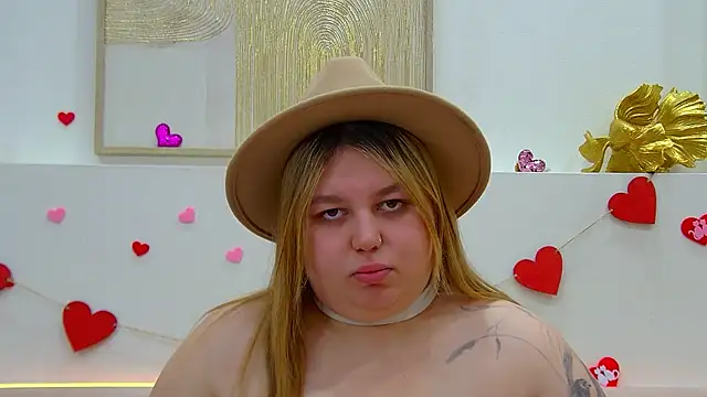 LillianKim online show from February 12, 6:51 pm