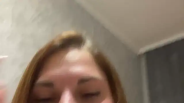 Ellis Foxy online show from February 14, 8:31 pm