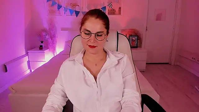 Ellis Foxy online show from October 14, 3:56 pm