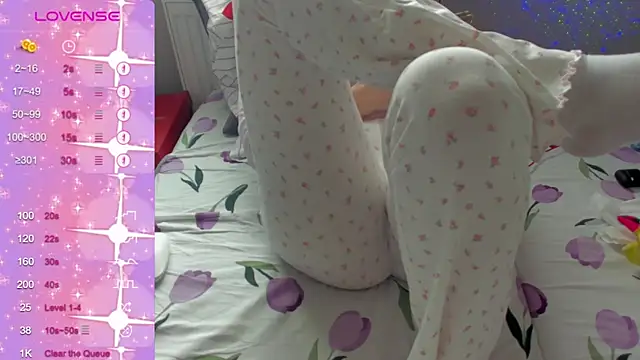 92yourbitch922 online show from April 10, 1:51 pm