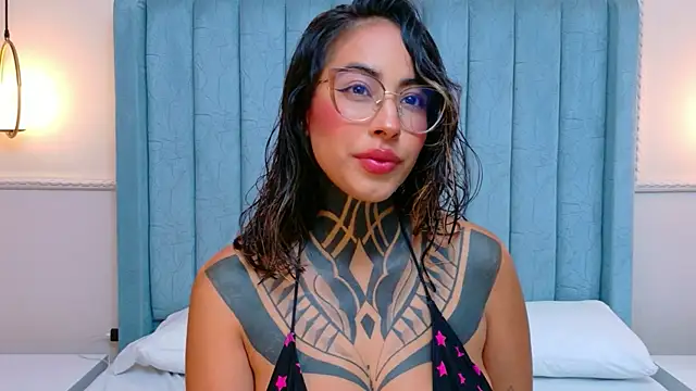 NicoleBlum online show from June 2, 7:47 pm