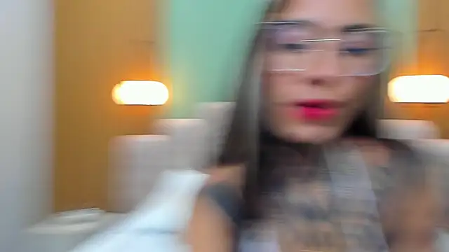 Snapshot of NicoleBlum chatting on February 13, 1:48 pm NicoleBlum online show from February 13, 1:48 pm