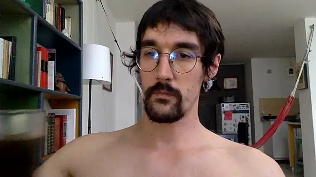 Snapshot of fazzbinderr chatting on November 7, 10:13 pm fazzbinderr online show from November 7, 10:13 pm