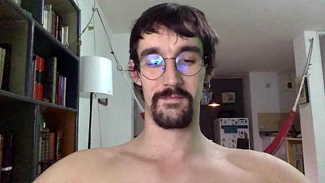 Snapshot of fazzbinderr chatting on October 9, 4:02 am fazzbinderr online show from October 9, 4:02 am