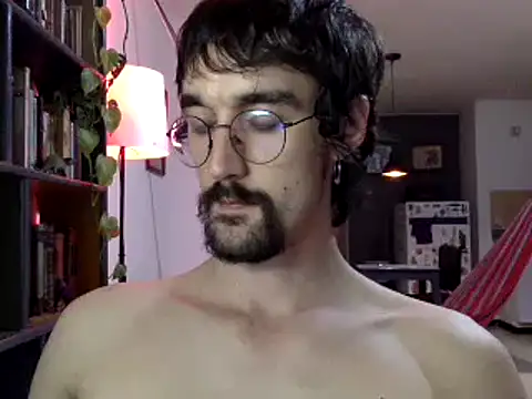Snapshot of fazzbinderr chatting on December 11, 4:49 am fazzbinderr online show from December 11, 4:49 am