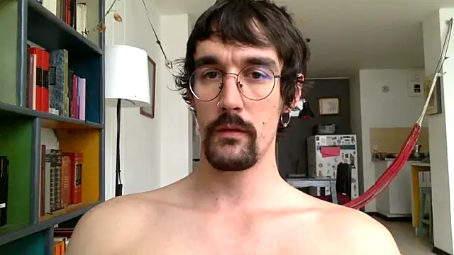 Snapshot of fazzbinderr chatting on October 26, 9:48 pm fazzbinderr online show from October 26, 9:48 pm