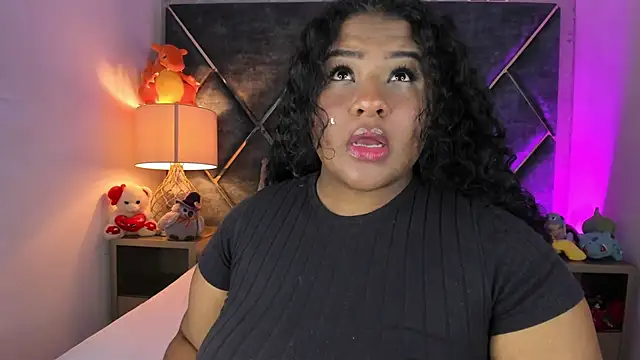 Snapshot of DannaFalco25 chatting on October 29, 8:41 pm DannaFalco25 online show from October 29, 8:41 pm