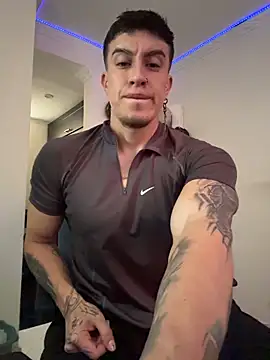 strongboy  online show from March 13, 7:19 pm