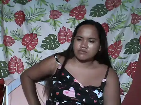 Sexiest quen online show from December 17, 1:05 pm