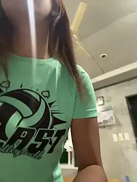 angelagoddes online show from April 15, 4:44 pm