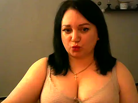 AmanaGi online show from March 4, 4:52 pm