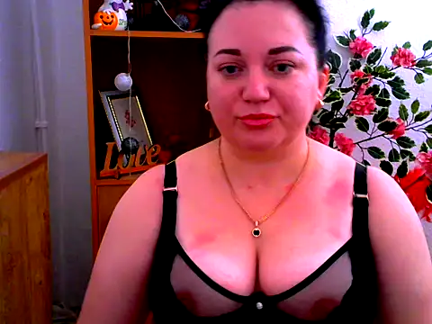 AmanaGi online show from November 24, 4:40 pm