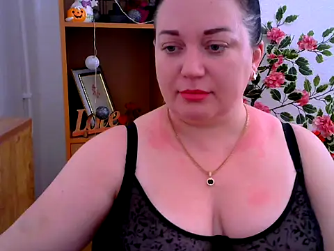 AmanaGi online show from December 22, 4:29 pm