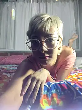 Snapshot of xGenesis_Miller_ chatting on October 18, 10:01 pm xGenesis Miller  online show from October 18, 10:01 pm