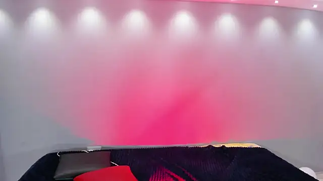 Snapshot of xGenesis_Miller_ chatting on February 6, 8:07 am xGenesis Miller  online show from February 6, 8:07 am