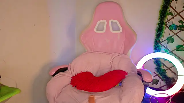 -Camila  online show from March 22, 5:43 am