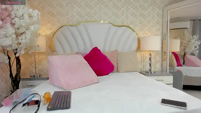 KendalStallyon online show from February 21, 9:17 pm