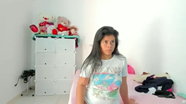 sweetnia online show from April 2, 5:52 pm