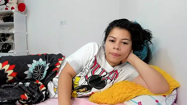 Snapshot of sweetnia chatting on September 22, 12:55 pm sweetnia online show from September 22, 12:55 pm