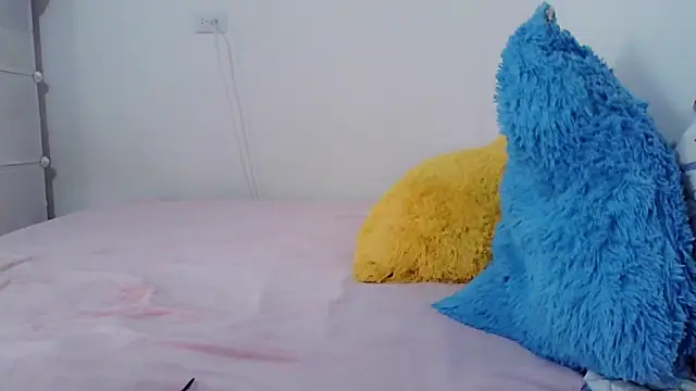 Snapshot of sweetnia chatting on September 15, 2:28 pm sweetnia online show from September 15, 2:28 pm