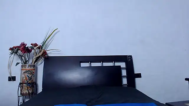 AikoTailor online show from April 15, 7:58 pm
