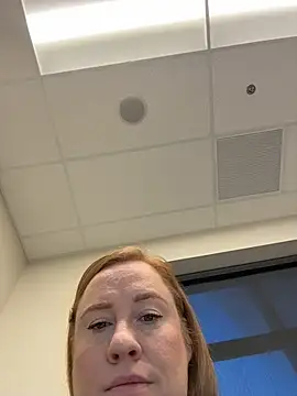 cinnatitties online show from January 8, 4:24 pm