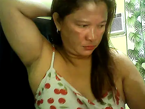 Snapshot of hott_scarlett chatting on September 29, 9:31 pm hott scarlett online show from September 29, 9:31 pm