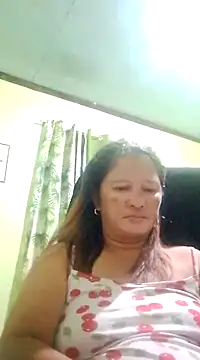 Snapshot of hott_scarlett chatting on March 1, 4:11 pm hott scarlett online show from March 1, 4:11 pm