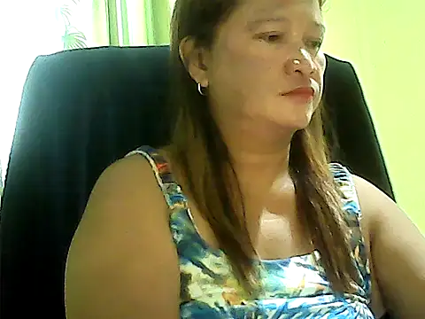 Snapshot of hott_scarlett chatting on September 12, 12:55 am hott scarlett online show from September 12, 12:55 am
