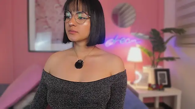 SoySaraa online show from December 17, 6:18 am