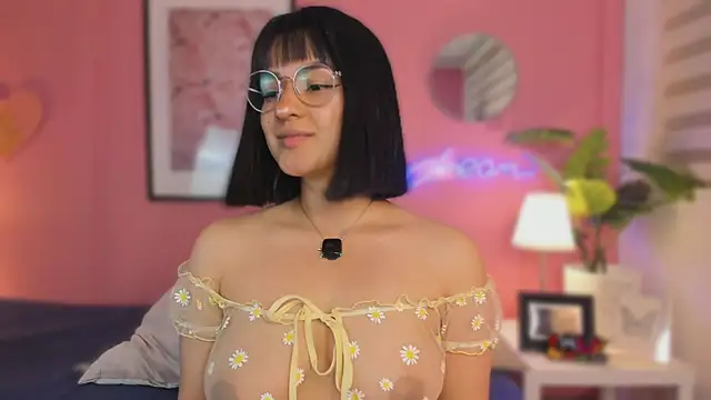 SoySaraa online show from February 17, 6:11 am