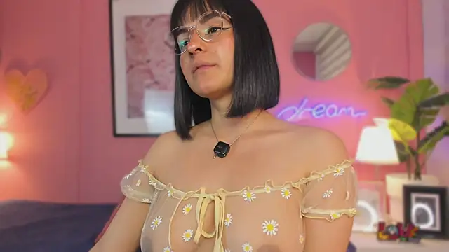 SoySaraa online show from April 15, 6:08 am