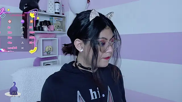 Catwhite  online show from March 2, 5:31 pm