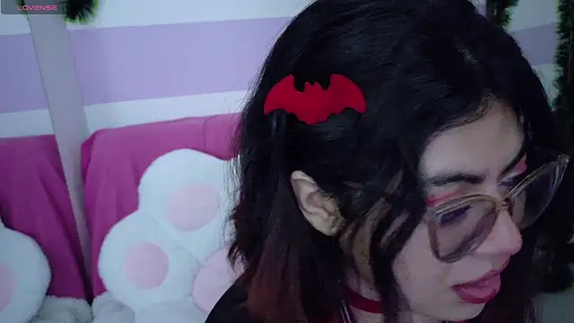 Catwhite  online show from December 22, 4:40 pm