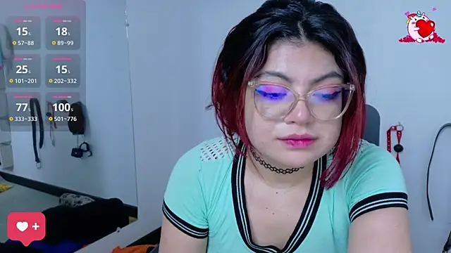 Snapshot of Catwhite_ chatting on March 20, 3:25 pm Catwhite online show from March 20, 3:25 pm