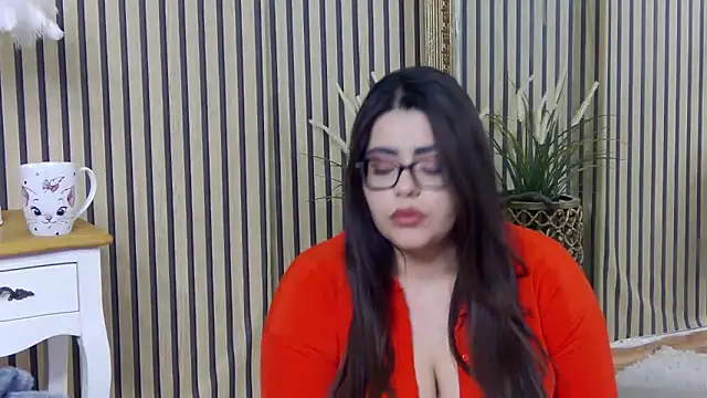 Snapshot of AriaRussell chatting on January 15, 8:51 am AriaRussell online show from January 15, 8:51 am