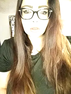 Snapshot of AriaRussell chatting on March 2, 3:18 am AriaRussell online show from March 2, 3:18 am