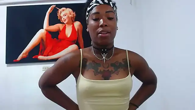 Snapshot of khendraDab chatting on November 16, 10:13 pm khendraDab online show from November 16, 10:13 pm