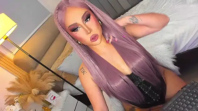 yourbabygoddess online show from October 20, 4:36 am