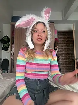 Darling XXX online show from April 17, 6:55 pm