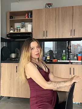 Darling XXX online show from March 1, 9:15 pm