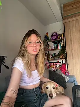 Darling XXX online show from April 3, 6:36 pm