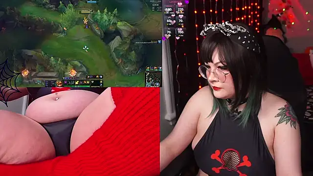 evamila online show from November 2, 10:59 pm