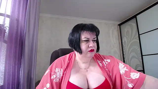 JuicyLady Di online show from March 30, 5:09 am