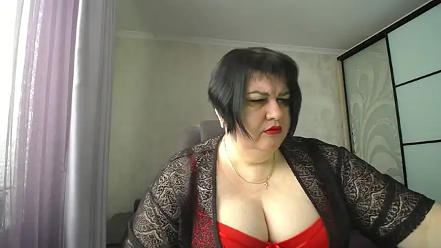 Snapshot of JuicyLady_Di chatting on March 8, 5:38 am JuicyLady Di online show from March 8, 5:38 am