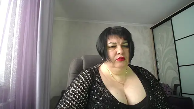 Snapshot of JuicyLady_Di chatting on March 17, 6:29 am JuicyLady Di online show from March 17, 6:29 am