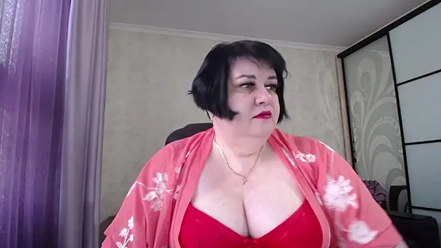 JuicyLady Di online show from January 14, 12:42 pm